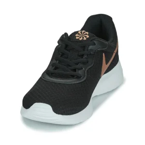 beauté Nike WMNS NIKE TANJUN Couleur Noir / Bronze 12