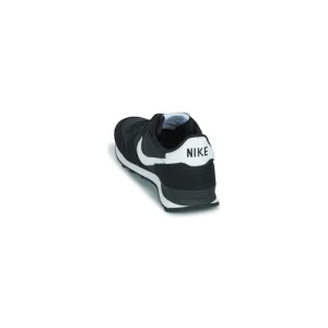 SOLDES TOUT À Nike W NIKE INTERNATIONALIST Couleur Noir / Blanc 16