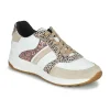 De super promotions disponibles Geox D AIRELL Couleur Blanc / Beige 22